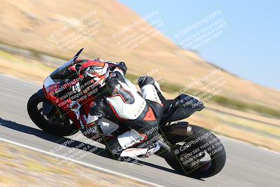 media/Oct-15-2023-TrackXperience (Sun) [[85198ff50b]]/Group 3/session 4 turn 3/